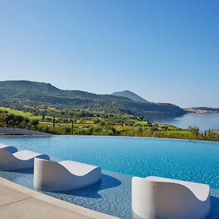Hotel Mandarin Oriental, Costa Navarino 5*