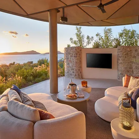 Mandarin Oriental, Costa Navarino Pylos