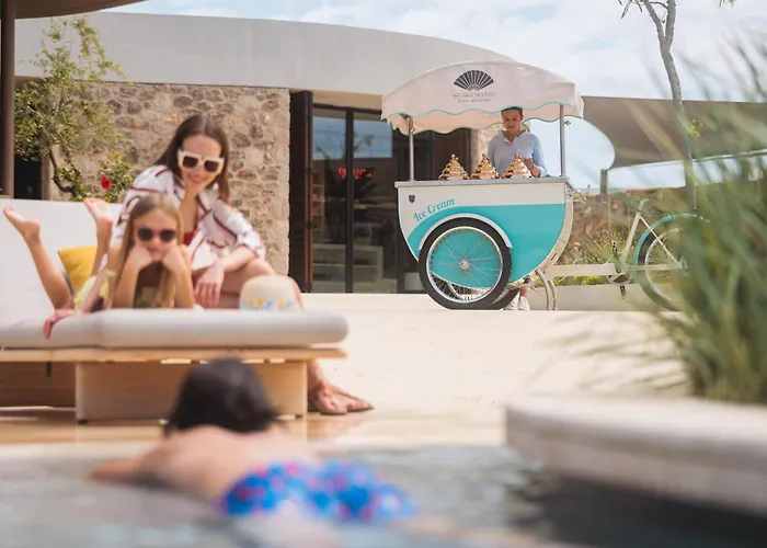 Mandarin Oriental, Costa Navarino Pylos