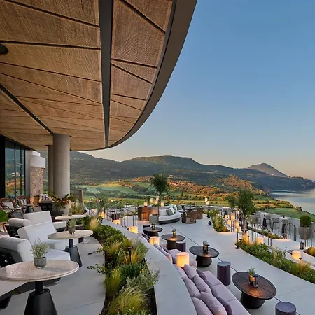 Hotel Mandarin Oriental, Costa Navarino 5*