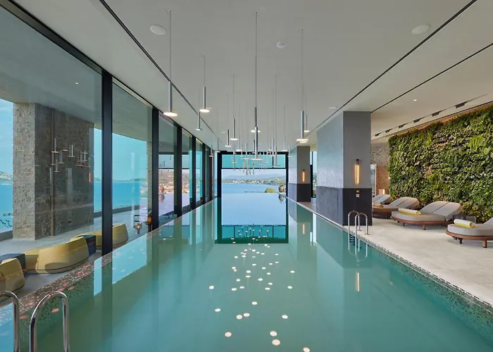 Mandarin Oriental, Costa Navarino Pilos