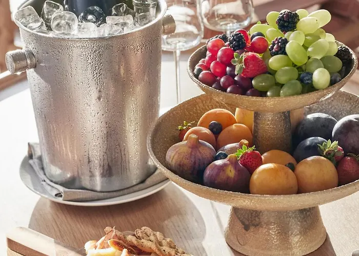 Mandarin Oriental, Costa Navarino