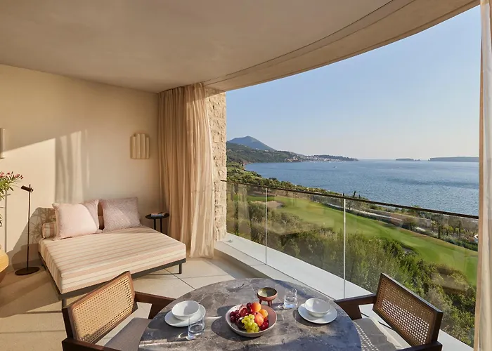 Mandarin Oriental, Costa Navarino Hotel Pylos