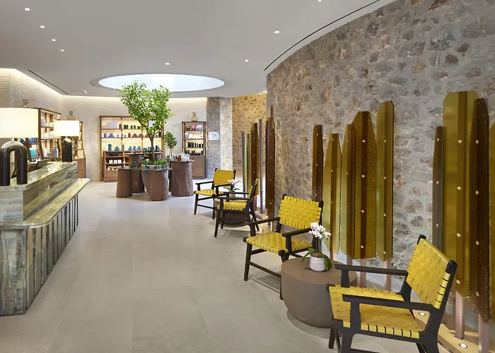 Mandarin Oriental, Costa Navarino Hotel